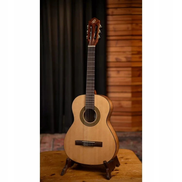 Ortega RPPC34 - Gitara klasyczna 3/4 z zestawem na start!