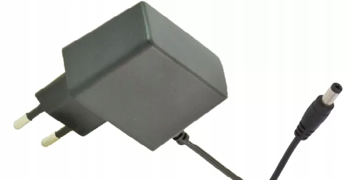 ZASILACZ DO EFEKTÓW GITAROWYCH POS C09100A-EG