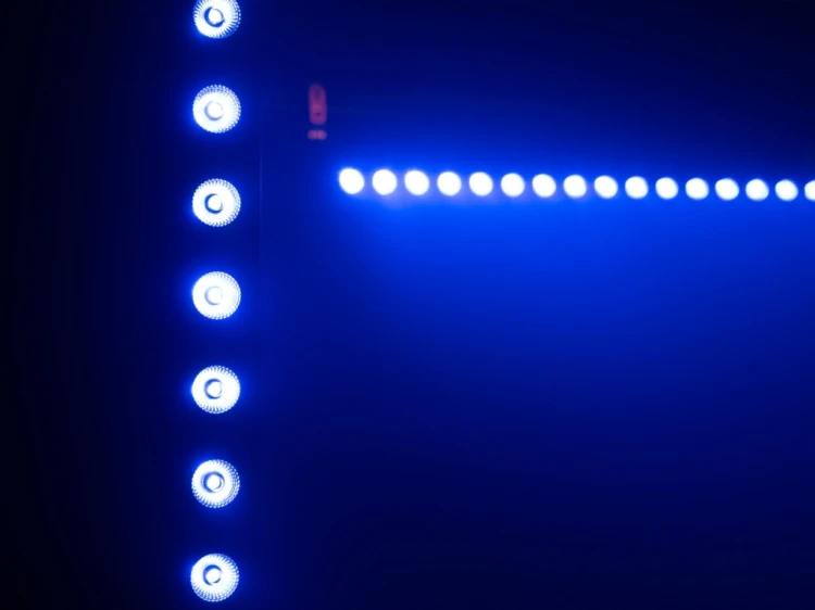 EUROLITE LED PIX-16 QCL Bar listwa ze sterowaniem każdego 'piksela'