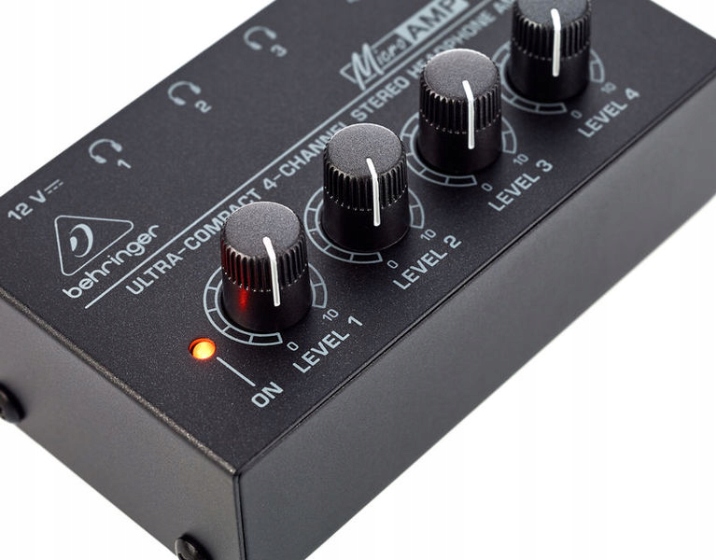 4-kanałowy wzmacniacz słuchawkowy Behringer PRO HA400
